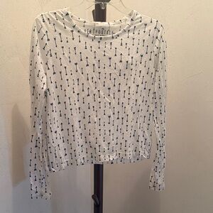 Aeropostale White Long Sleeve Tee with Navy Arrow Pattern